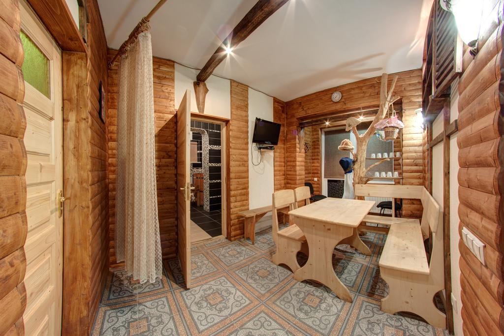 Pektoral Hotel Boekovel Buitenkant foto