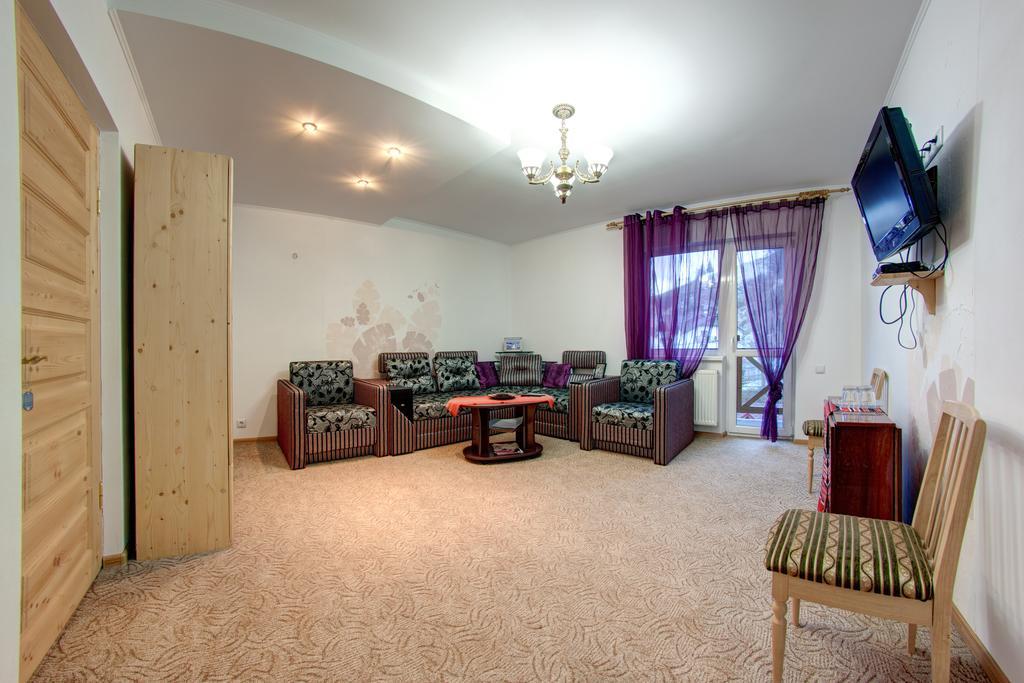 Pektoral Hotel Boekovel Kamer foto